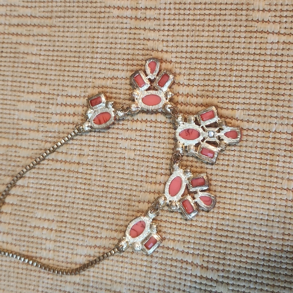 Orange/Red Fun Necklace - Picture 6 of 7